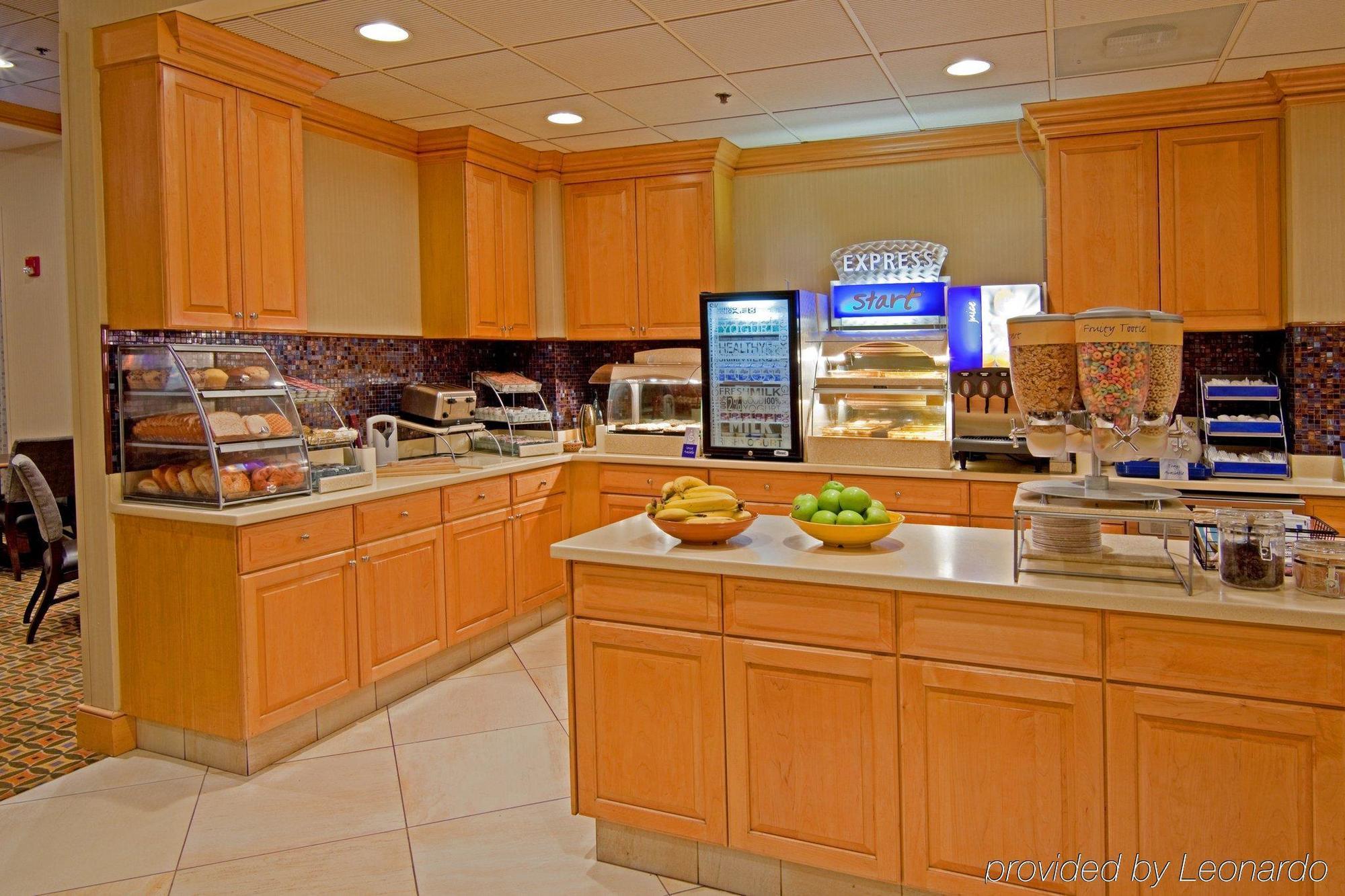 Hampton Inn Albany-Western Ave/University Area, Ny Bagian luar foto
